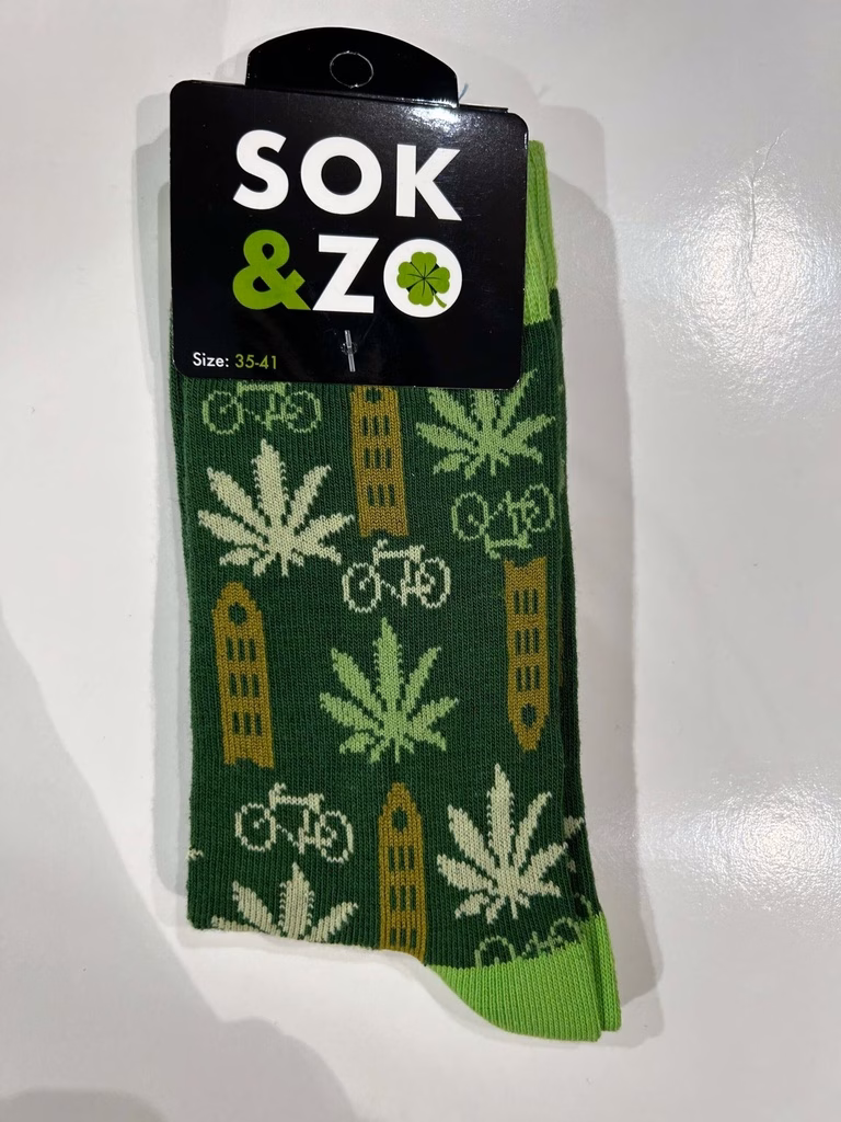 Wiet, Huisje, Fiets – Groen